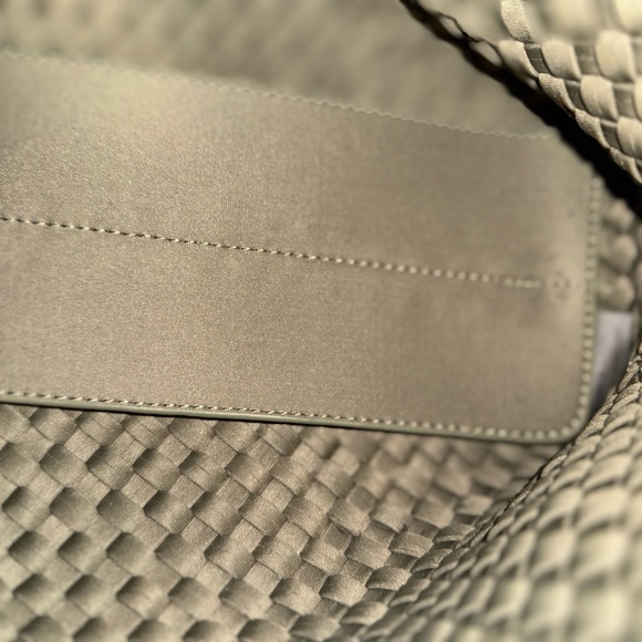 Naghedi Nomad Olea - Picture 5 of 7